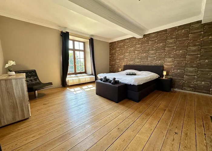 Castel Bodeux Casa vacanze